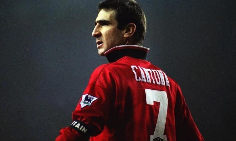 Số áo của Eric Cantona là số mấy?