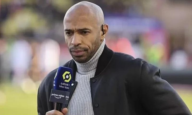 Thierry Henry mang áo số mấy?